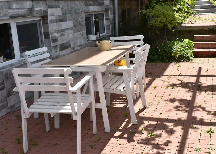 синя луна Lozenec